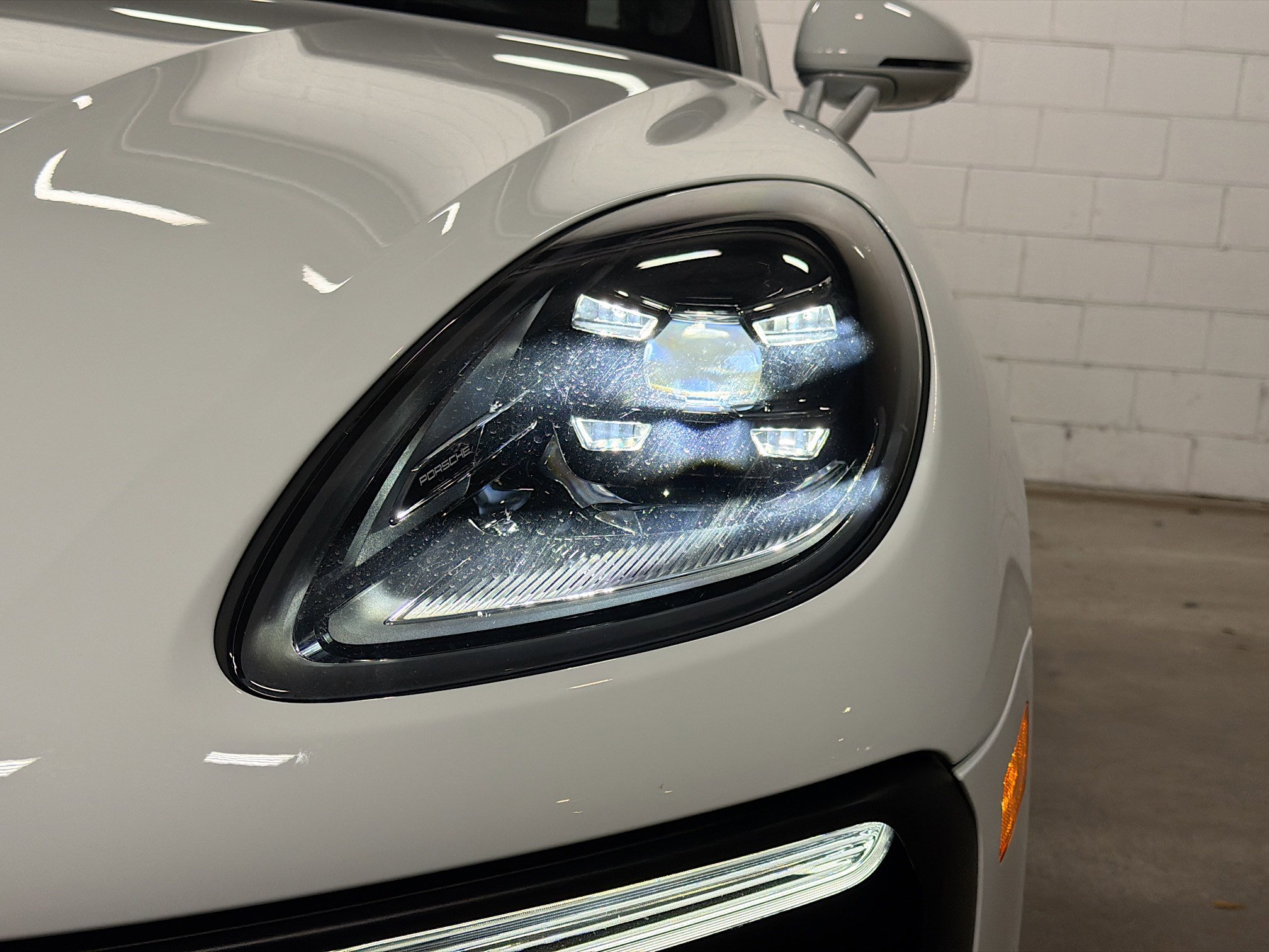 Used 2025 Porsche Macan image 10