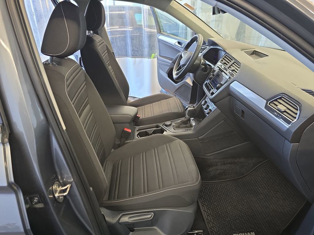 Used 2024 Volkswagen Tiguan S image 19