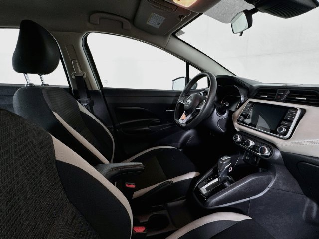 Used 2020 Nissan Versa SV FWD image 26