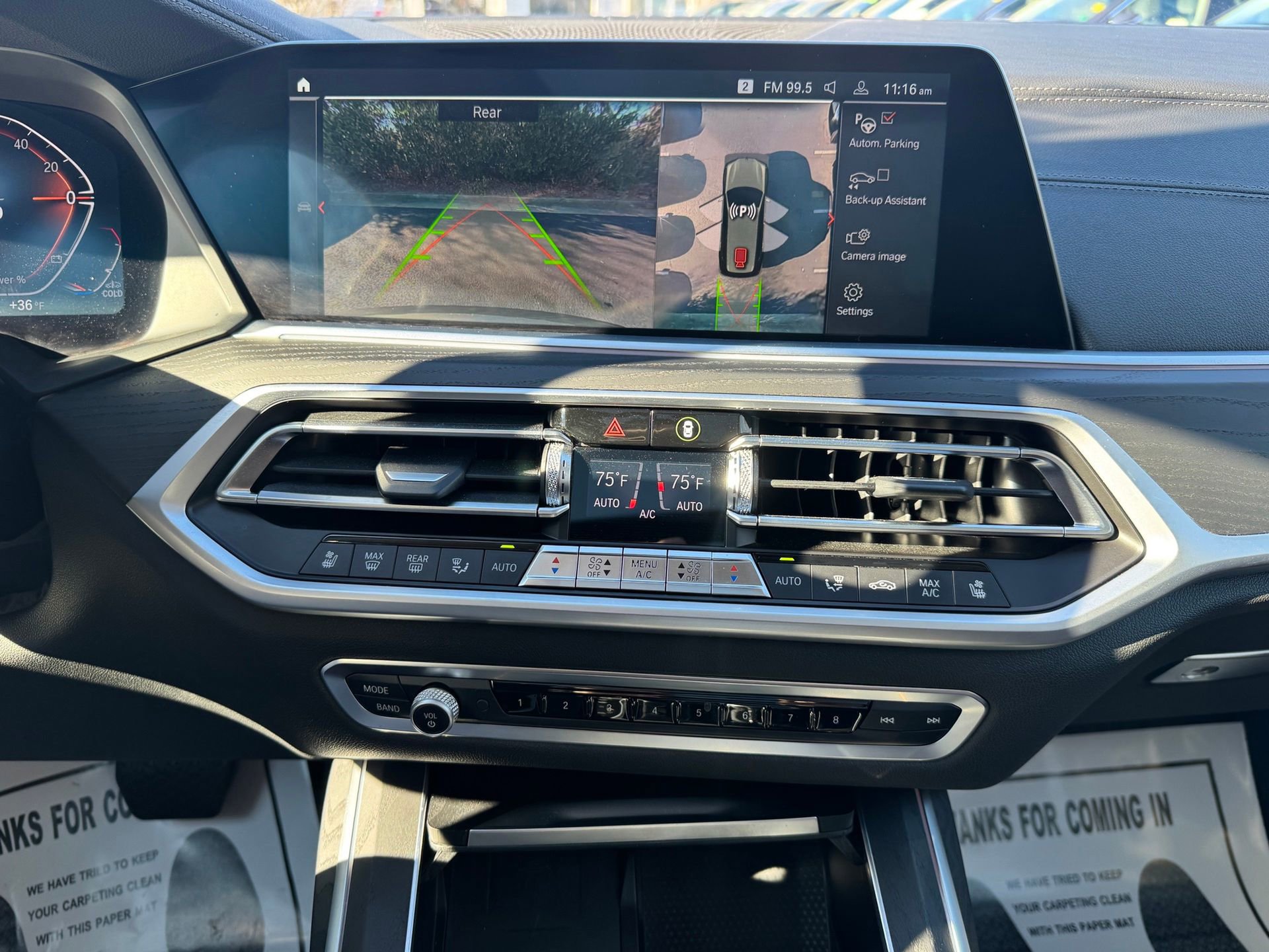 Used 2022 BMW X7 xDrive40i w/ Premium Package image 12