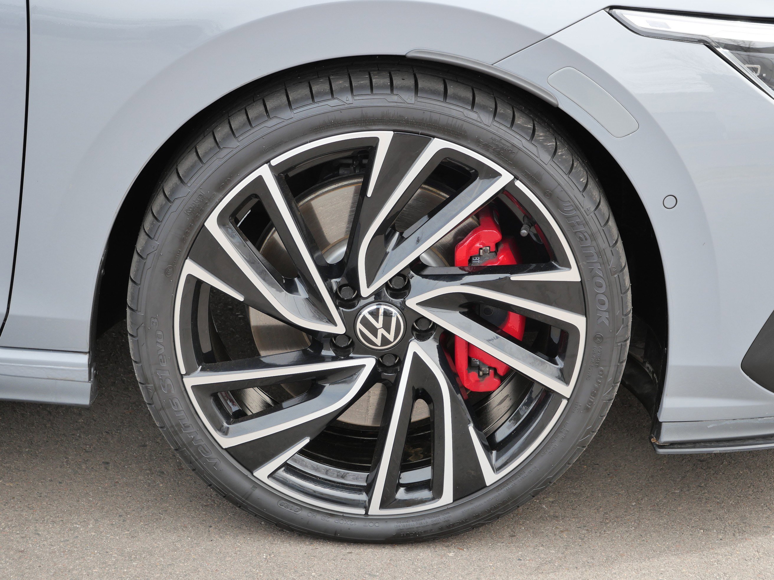 Certified 2024 Volkswagen GTI Autobahn image 15