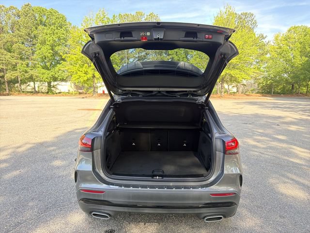 Used 2023 Mercedes-Benz GLA 250 w/ AMG Line Exterior image 26