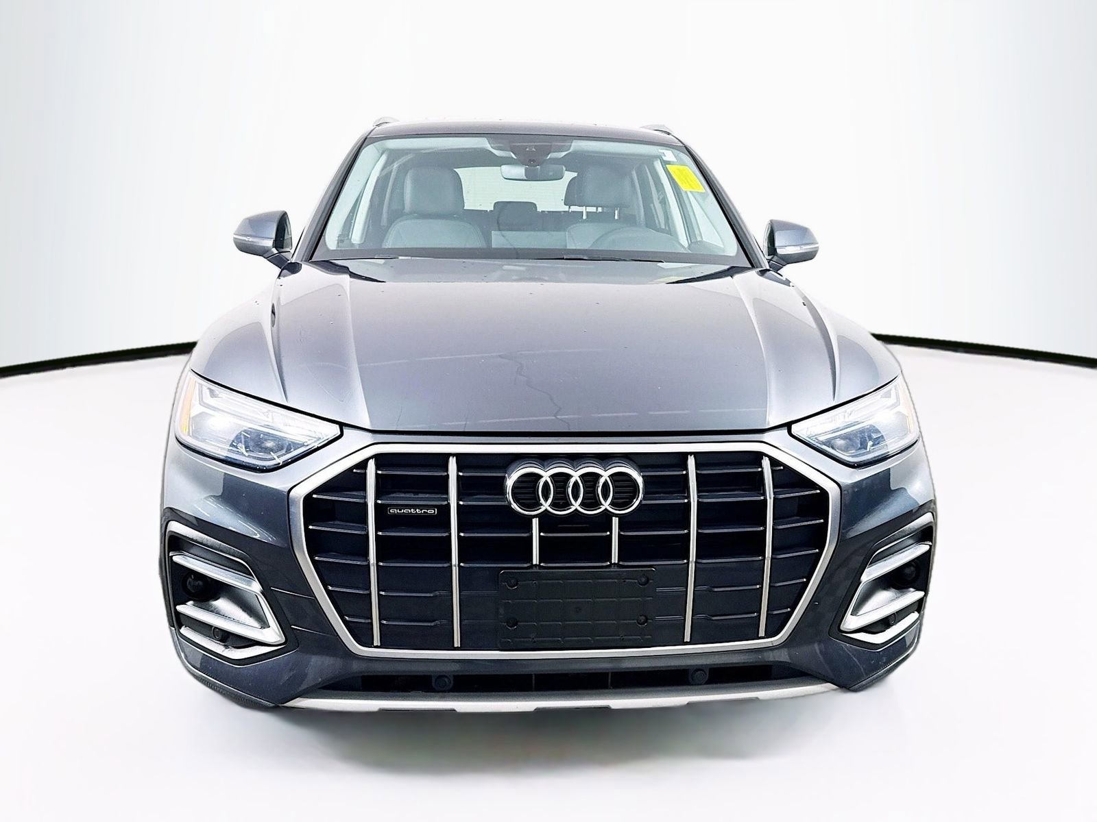 Used 2021 Audi Q5 2.0T Premium w/ Convenience Package AWD/4WD image 2