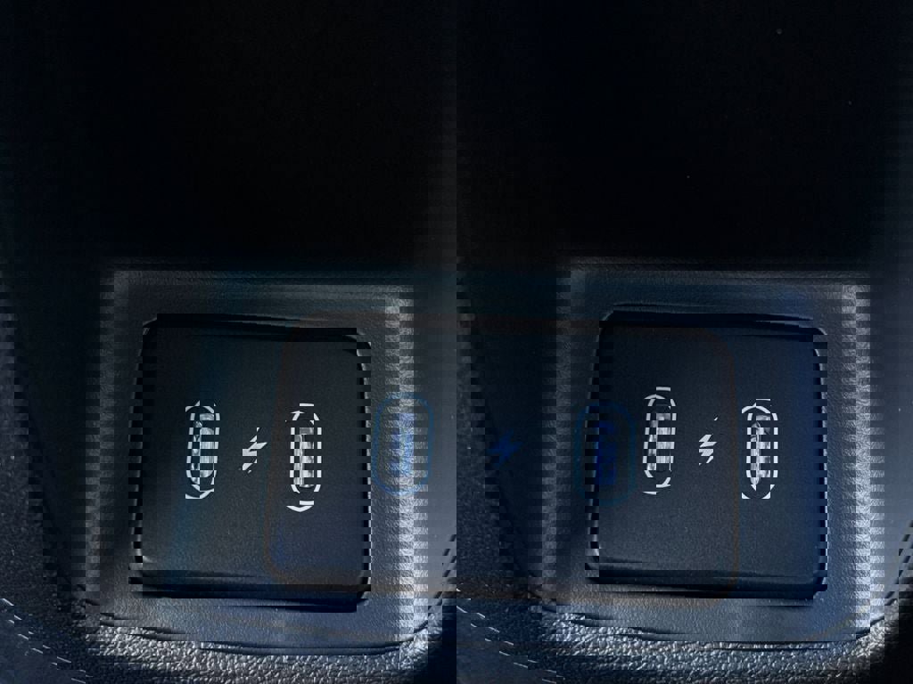 New 2025 Hyundai Elantra Sport image 5