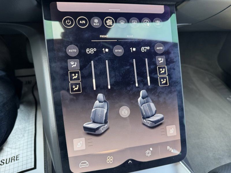 Used 2023 Lucid Air Pure AWD/4WD image 28