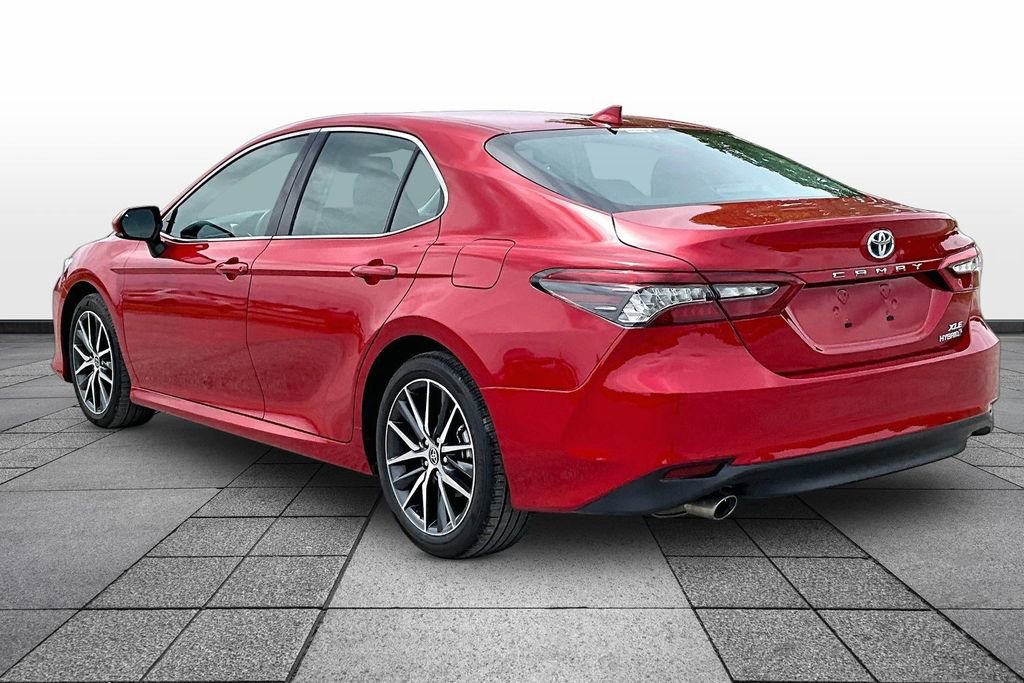 Used 2023 Toyota Camry XLE w/ Cold Weather Package FWD image 10