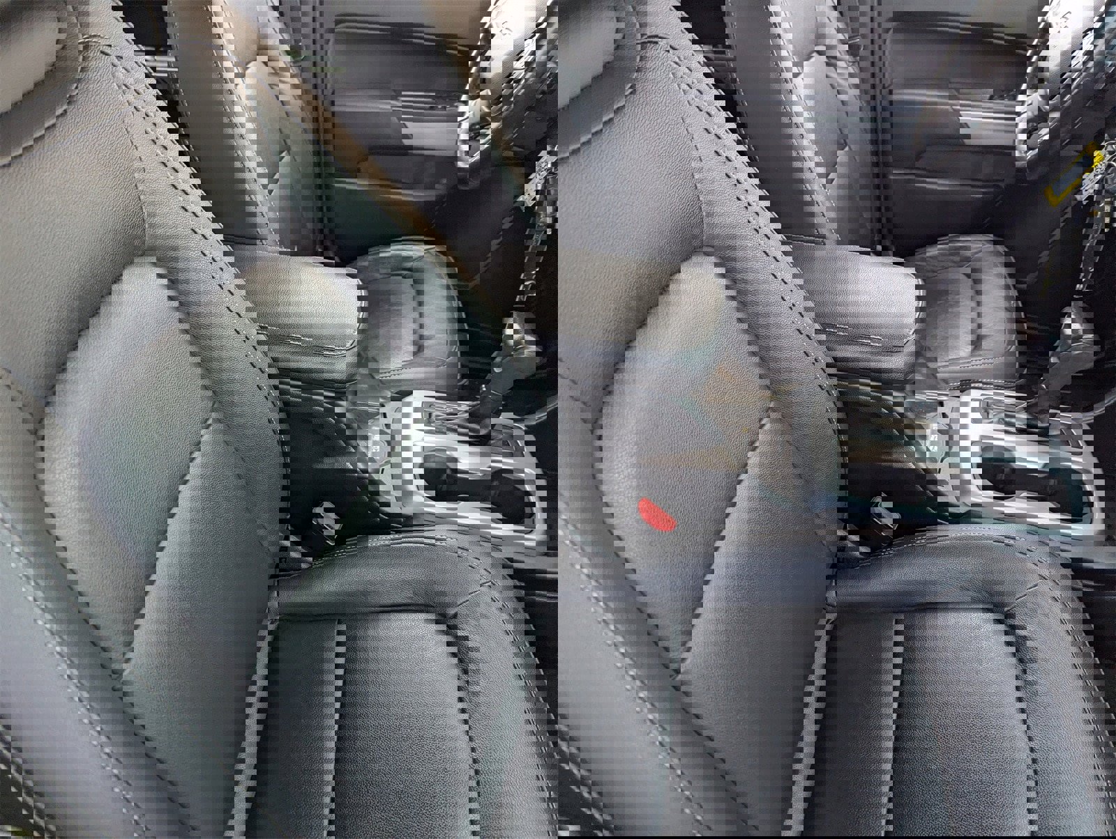 Used 2018 Chevrolet Colorado ZR2 image 10