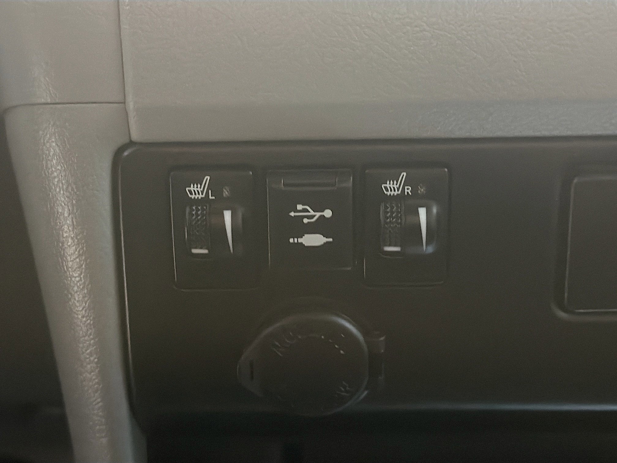 Used 2019 Toyota Sienna XLE image 26