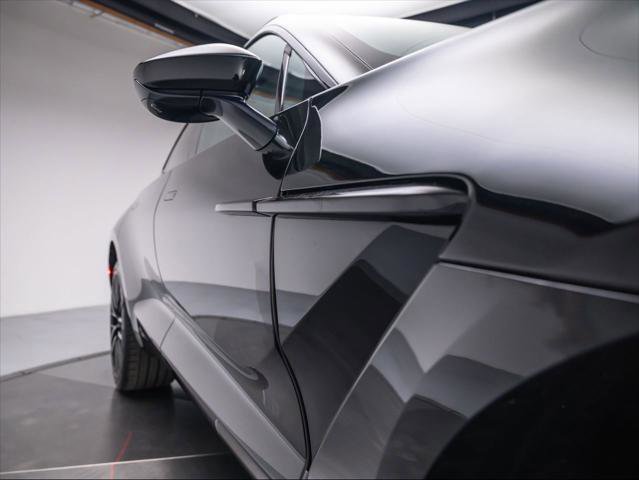 Used 2022 Aston Martin DBX image 17