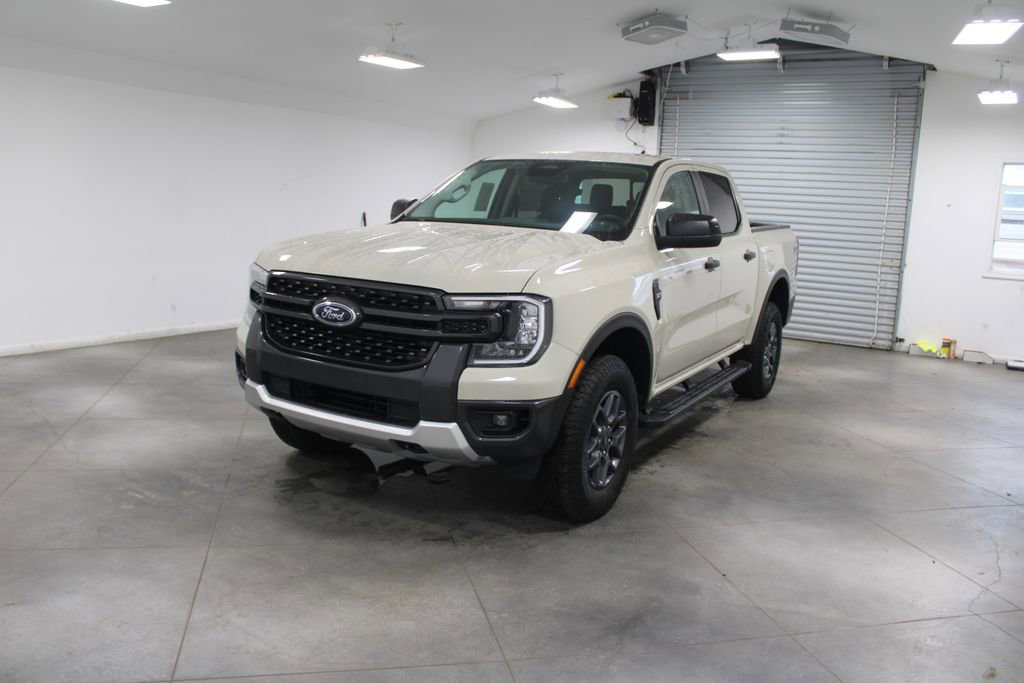 New 2025 Ford Ranger XLT w/ FX4 Off-Road Package image 3