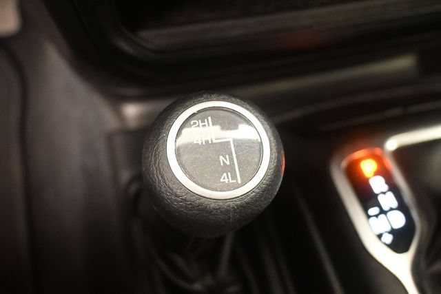 Used 2019 Jeep Wrangler Unlimited Sport S AWD/4WD image 26