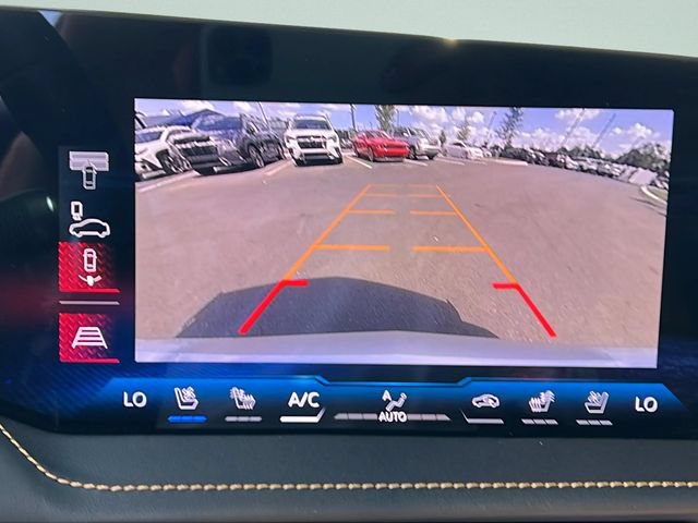 Used 2026 Chevrolet Corvette Stingray Premium Conv w/ Z51 Performance Package RWD image 17