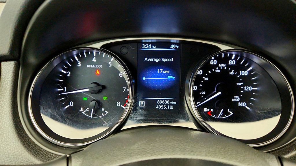 Used 2016 Nissan Rogue SL image 14