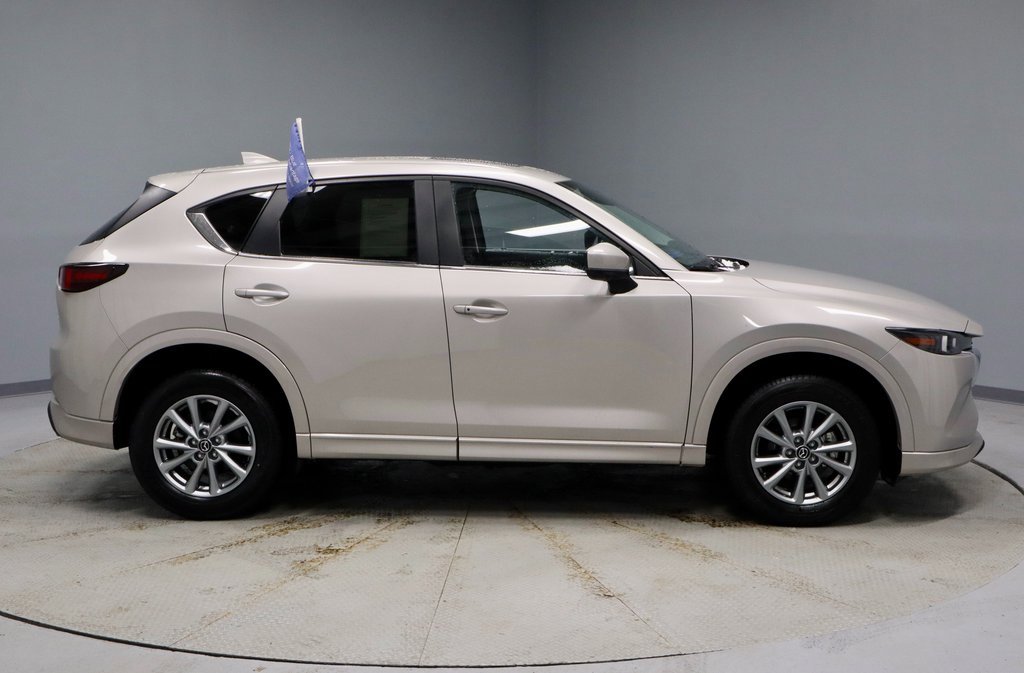 Used 2025 MAZDA CX-5 AWD 2.5 S w/ Preferred Package image 6