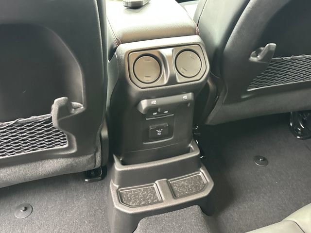 New 2026 Jeep Wrangler Unlimited Rubicon AWD/4WD image 17