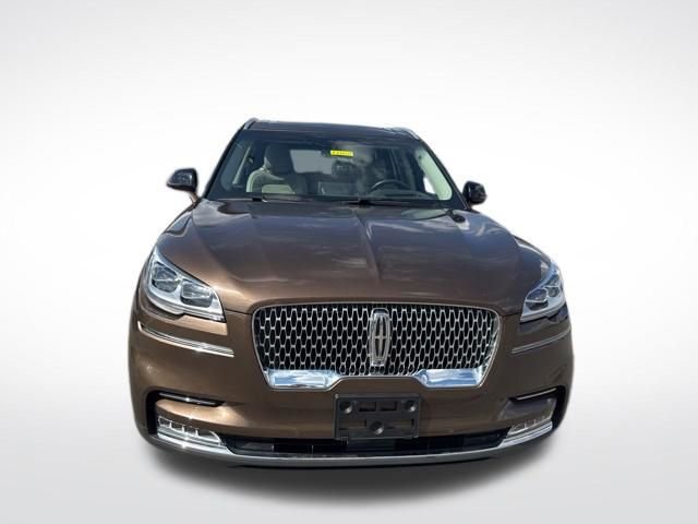 Used 2022 Lincoln Aviator Reserve w/ Equipment Group 201A image 8