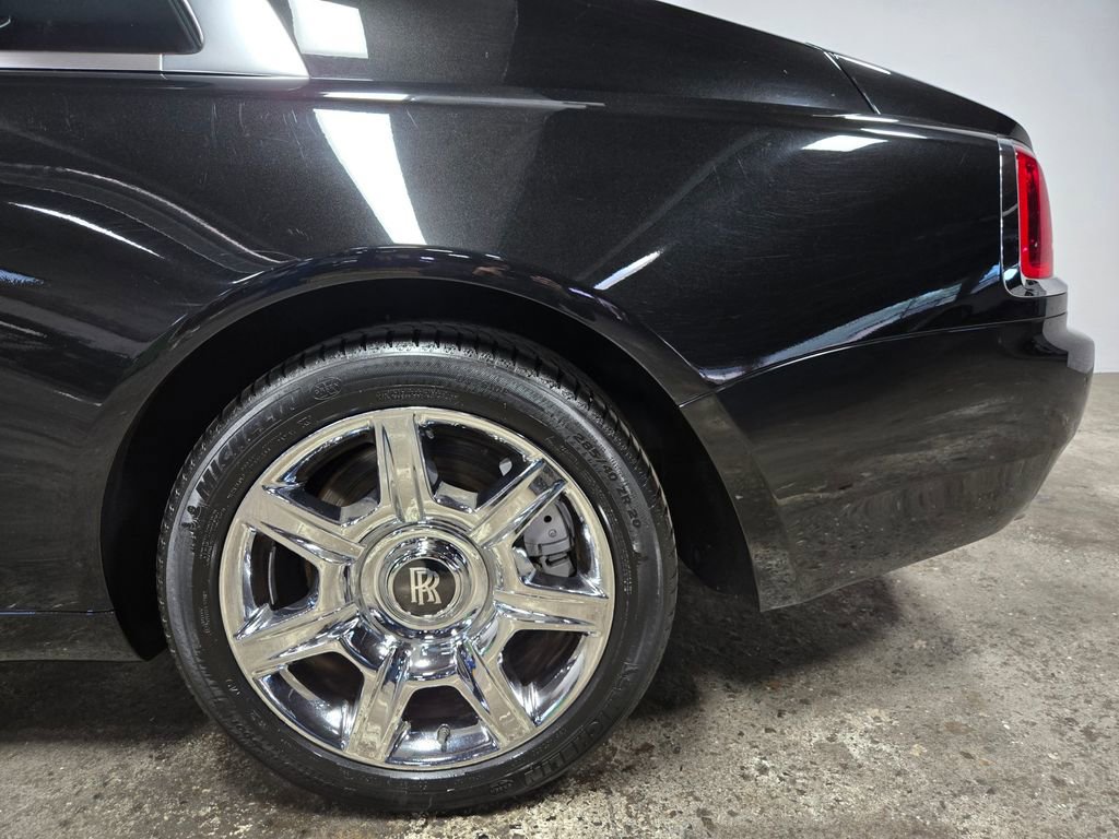 Used 2015 Rolls-Royce Wraith RWD image 56