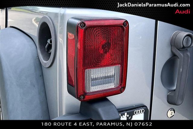 Used 2015 Jeep Wrangler Unlimited Sport w/ Quick Order Package 24S AWD/4WD image 22