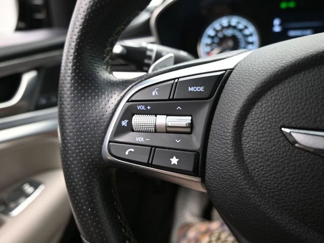 Used 2022 Genesis G70 3.3T image 21