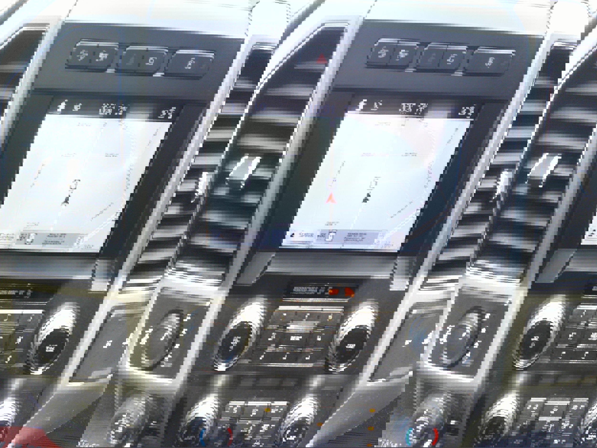 Used 2019 Ford F150 Lariat w/ Equipment Group 502A Luxury image 25