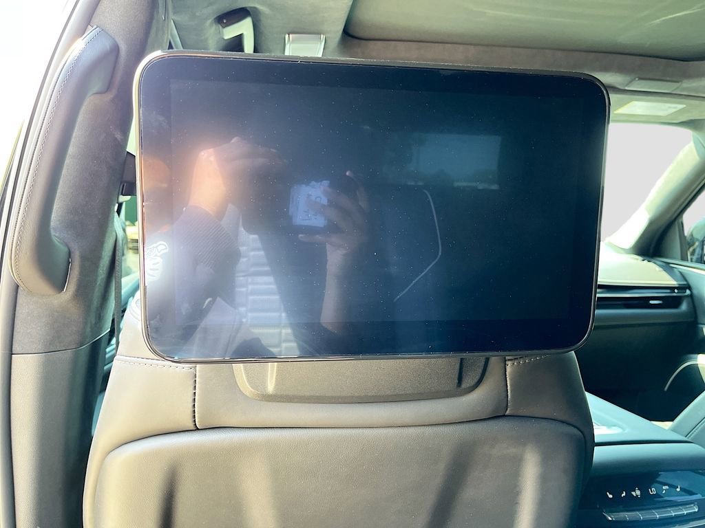 Certified 2024 Cadillac Escalade V image 33