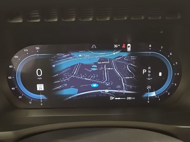 Used 2023 Volvo XC90 B6 Ultimate w/ Protection Package Premier image 17