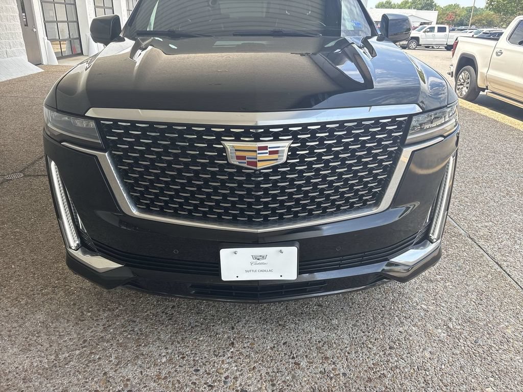 Certified 2021 Cadillac Escalade Premium Luxury w/ Performance Package AWD/4WD image 32