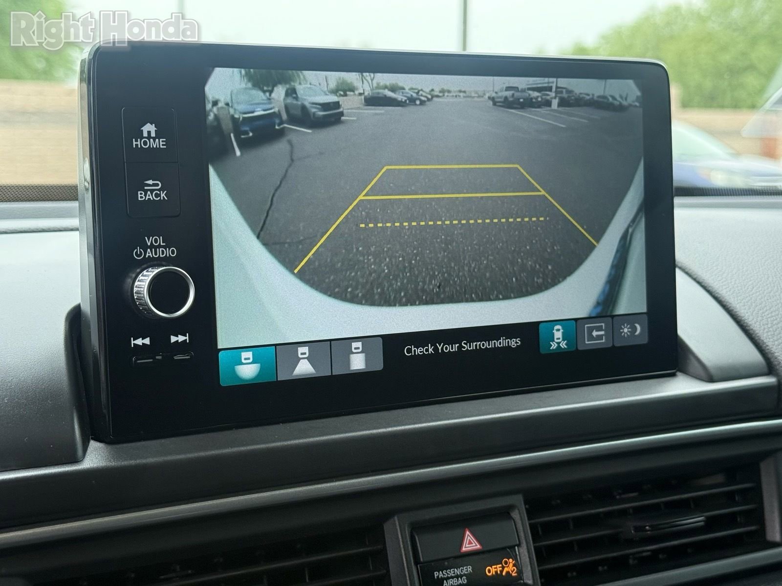 Certified 2025 Honda Pilot Touring image 23