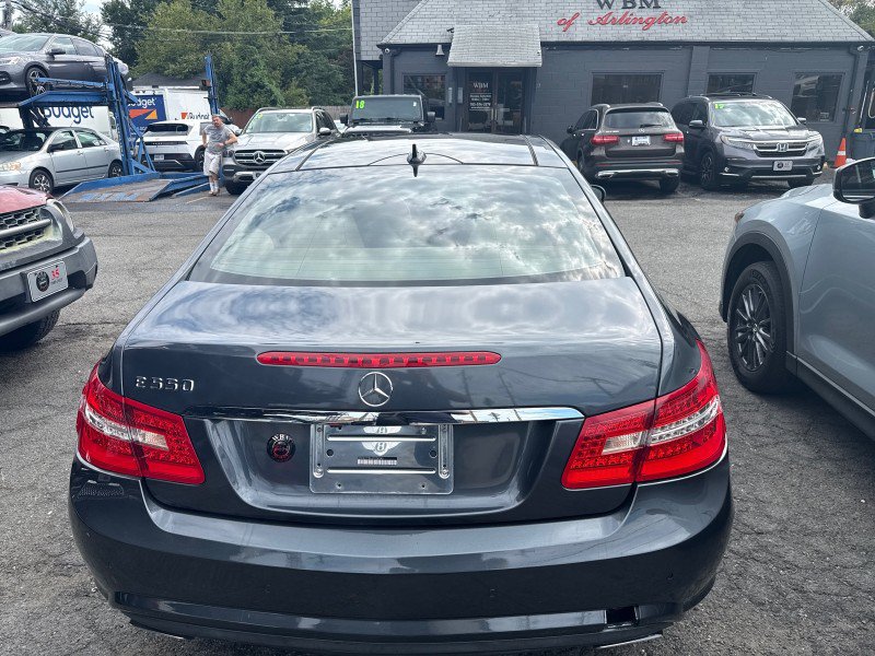 Used 2010 Mercedes-Benz E 550 Coupe image 9