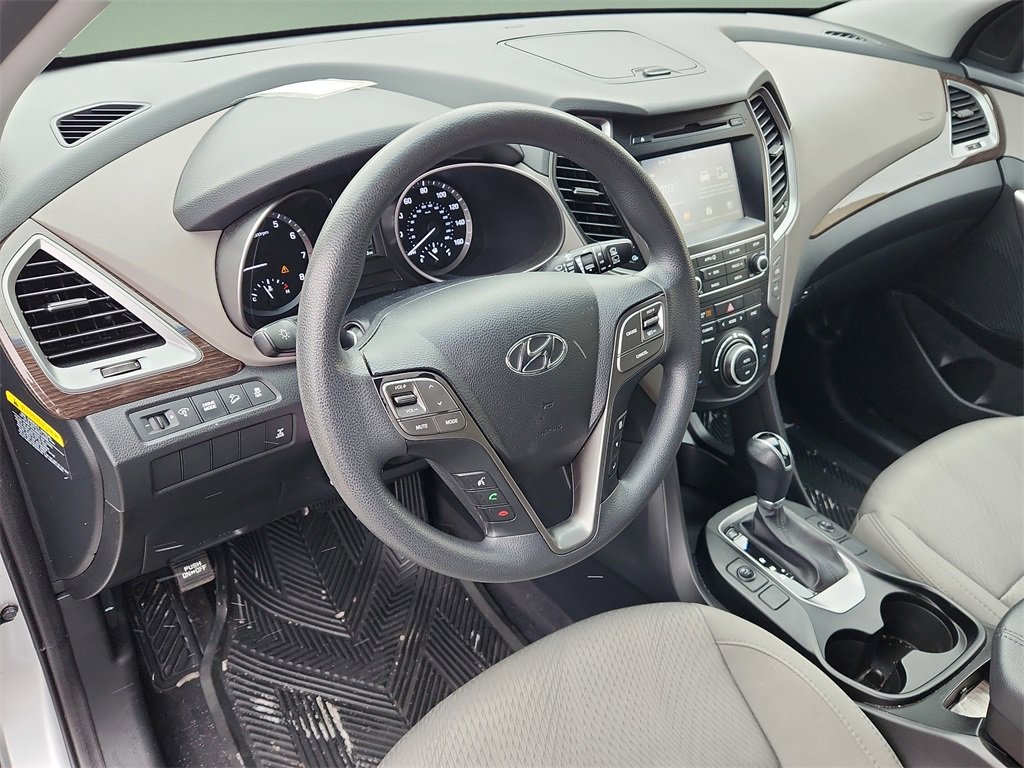 Used 2017 Hyundai Santa Fe Sport image 18