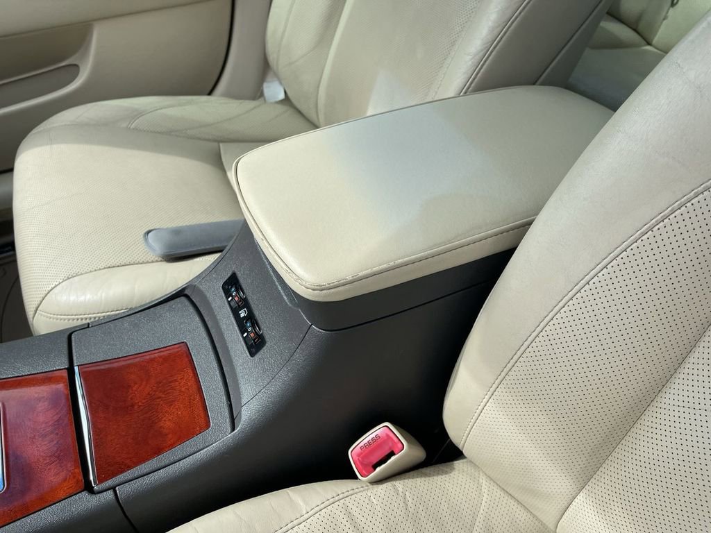 Used 2011 Lexus ES 350 FWD image 21