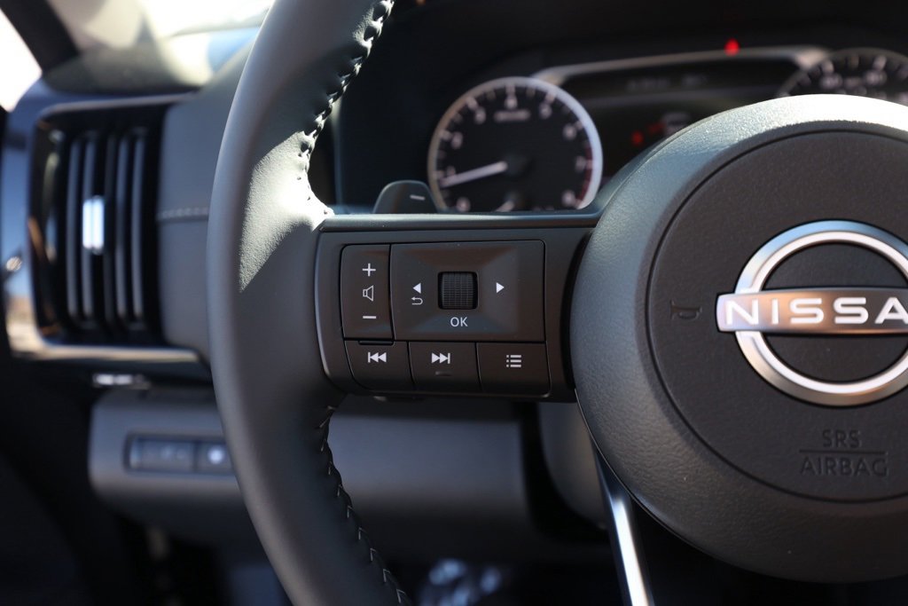 New 2025 Nissan Pathfinder SV w/ Cargo Package image 26