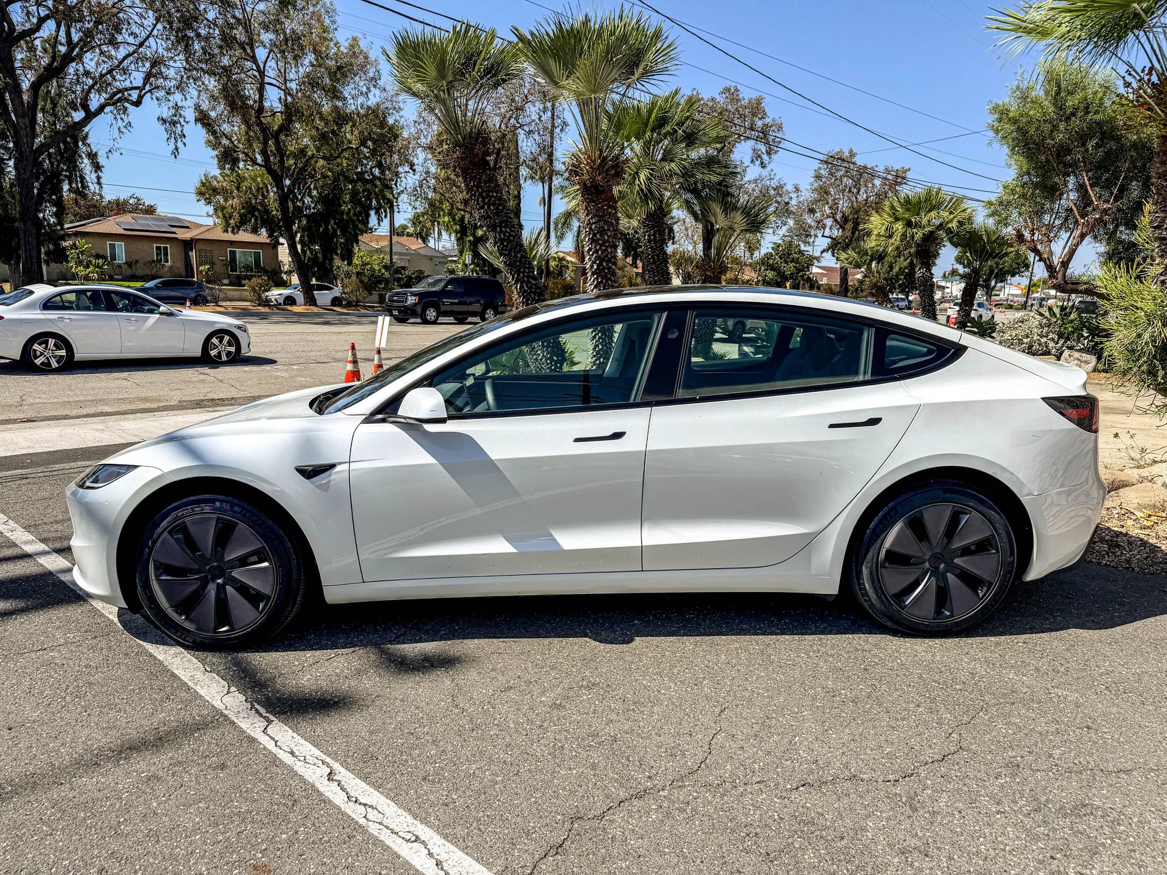 Used 2025 Tesla Model 3 Long Range RWD image 13