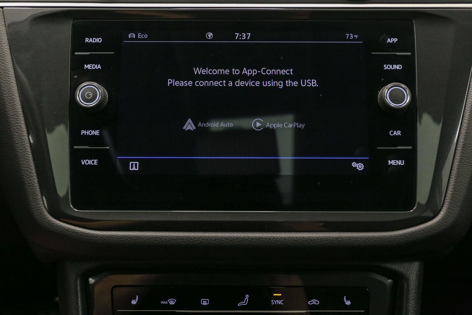 Certified 2024 Volkswagen Tiguan SE AWD/4WD image 31