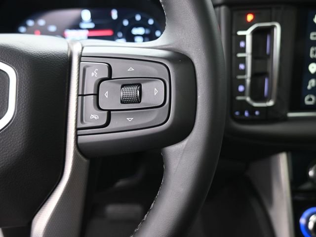 Used 2024 GMC Yukon XL Denali image 2