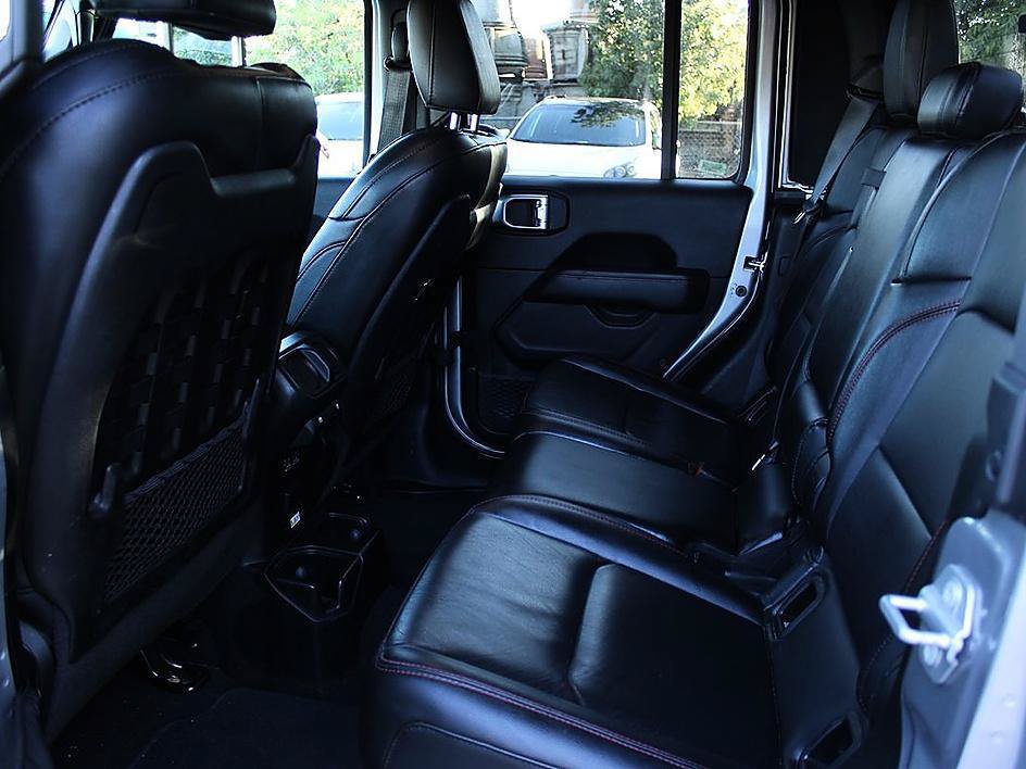 Used 2020 Jeep Gladiator Rubicon AWD/4WD image 16