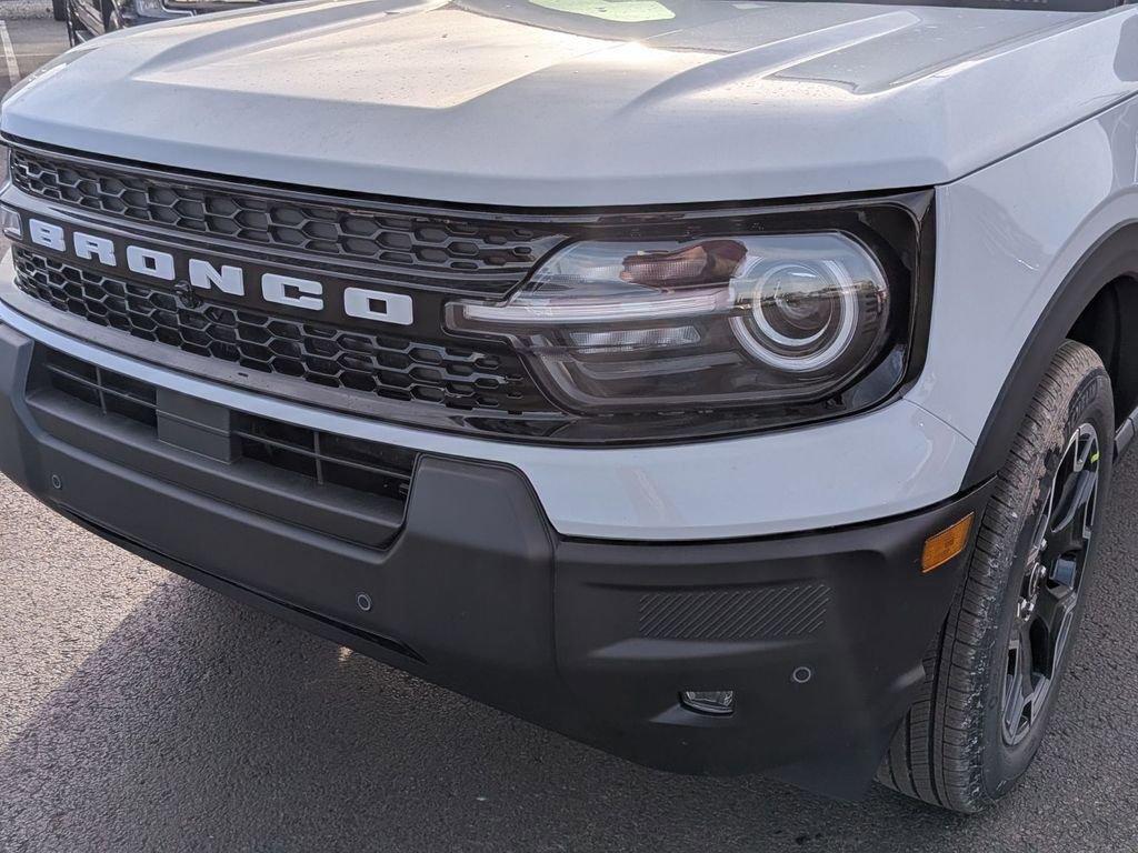 New 2025 Ford Bronco Sport Outer Banks w/ Outer Banks Tech Package+ image 10