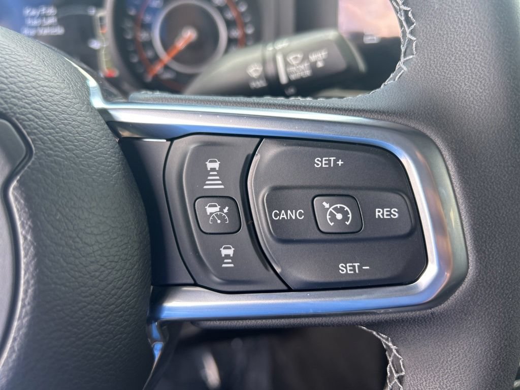 Certified 2025 Jeep Wrangler Unlimited Sahara AWD/4WD image 44