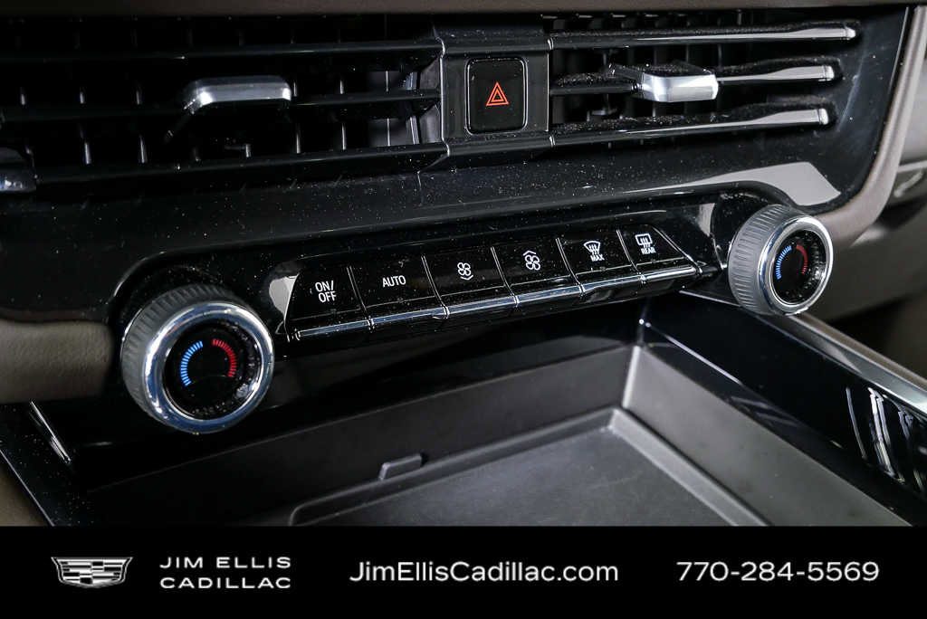 Used 2025 Chevrolet Tahoe LT RWD image 16