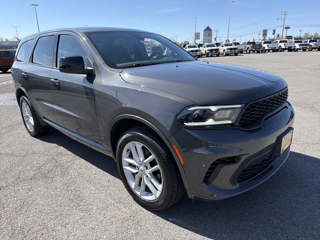 Used 2025 Dodge Durango GT AWD/4WD image 3