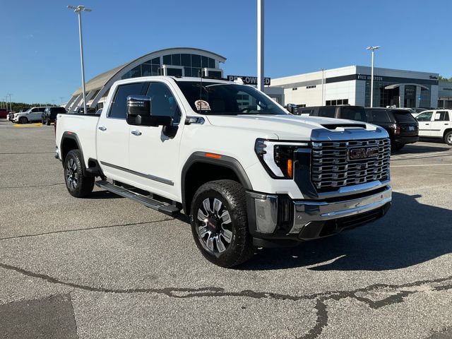 Used 2025 GMC Sierra 2500 SLT w/ SLT Premium Package AWD/4WD image 3