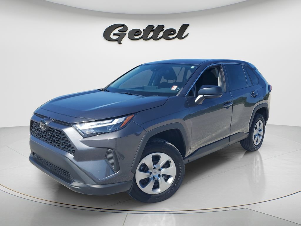Certified 2023 Toyota RAV4 LE FWD image 1