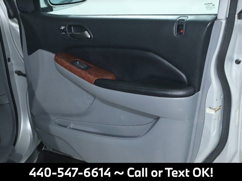 Used 2005 Acura MDX Touring image 32
