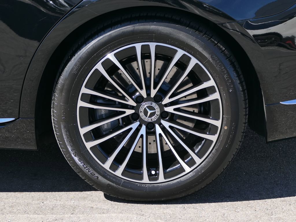 Used 2024 Mercedes-Benz S 580 4MATIC Sedan image 11
