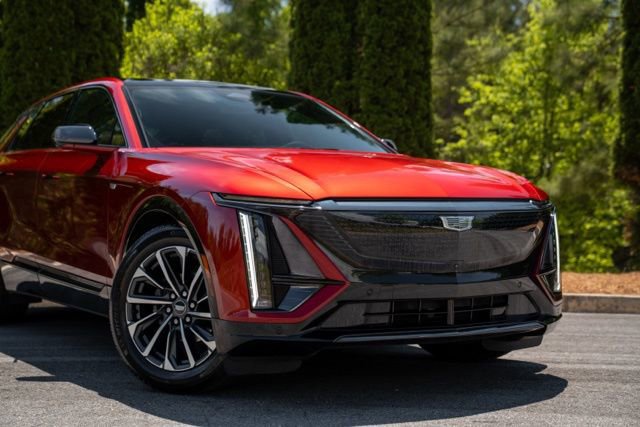 Used 2024 Cadillac Lyriq Sport RWD image 6