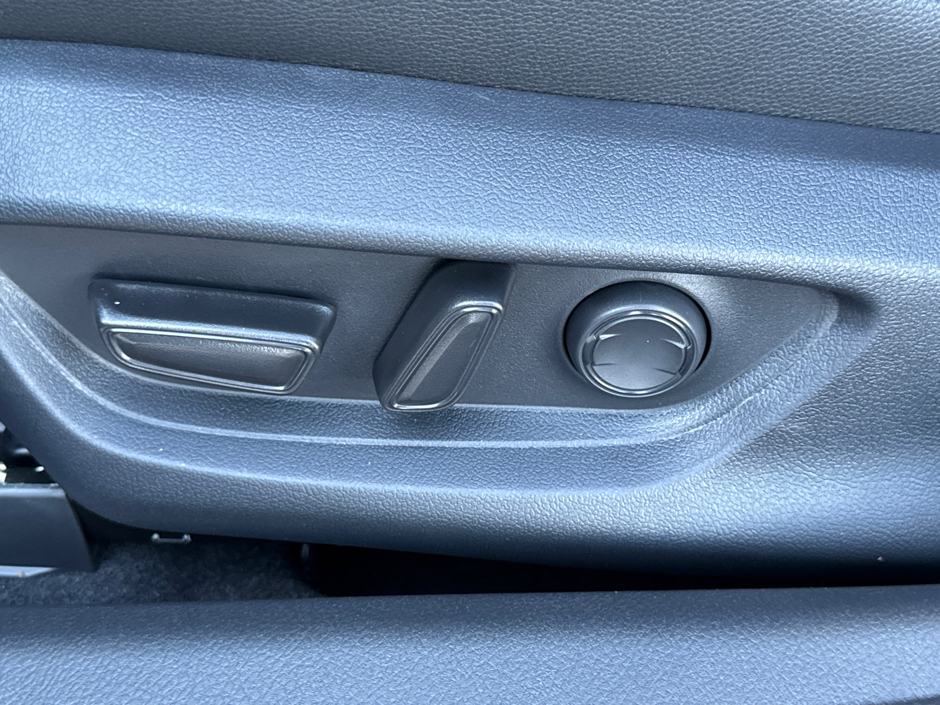 Certified 2026 Toyota Camry SE w/ Convenience Package image 27