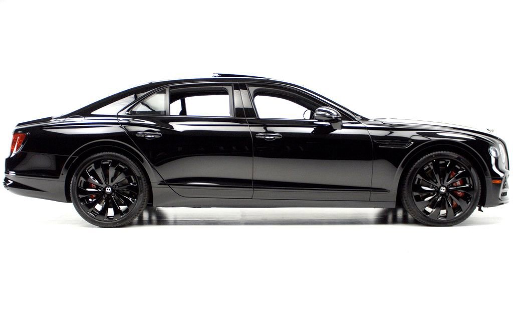 Used 2022 Bentley Flying Spur V8 AWD/4WD image 33