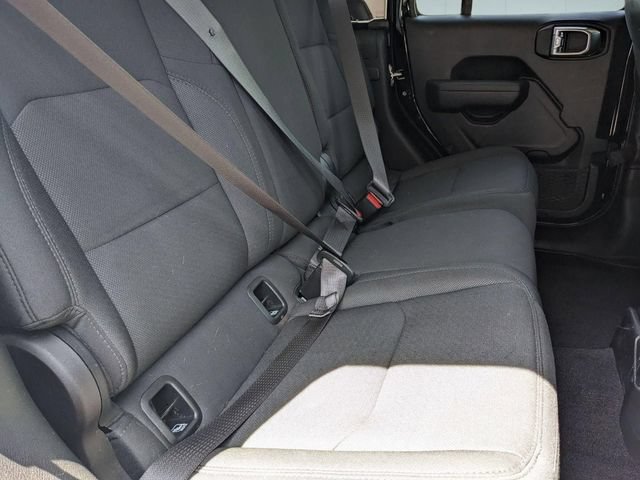 Used 2023 Jeep Gladiator Sport AWD/4WD image 29