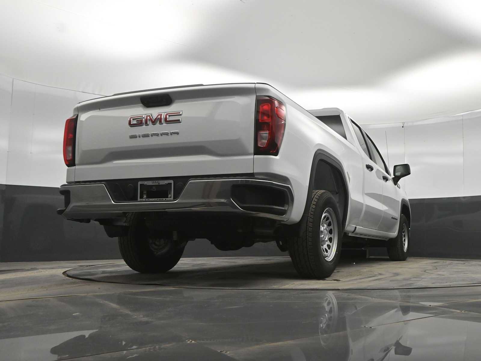New 2026 GMC Sierra 1500 Pro w/ Convenience Package RWD image 35