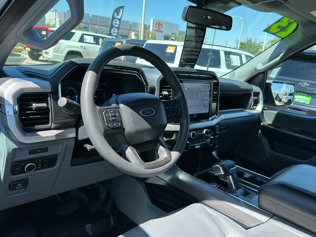 Used 2023 Ford F150 Lightning Pro AWD/4WD image 18